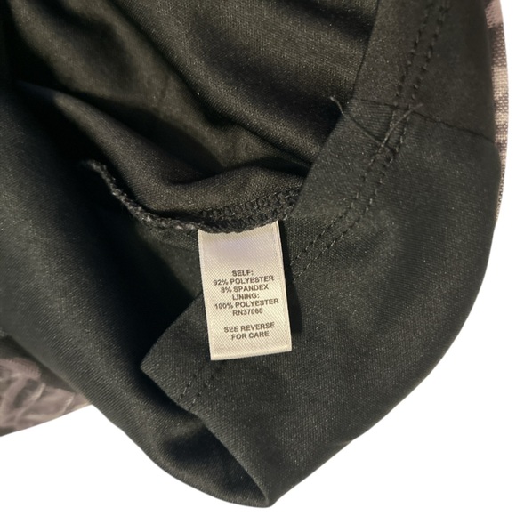 CATO Women's Gray Scale Rose Cowl Neck Bow Back Lined Tank Top Blouse Sz 22-24W - Picture 8 of 10